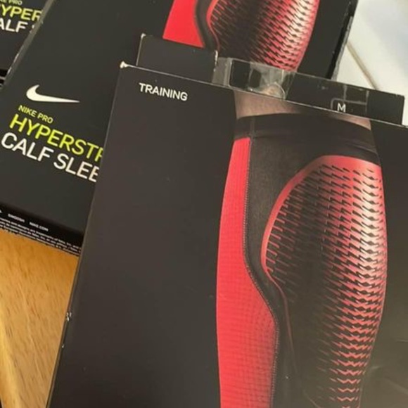 BRAND NEW nike Nike pro hyperstrong calf sleeve size XL (one sleeve) - Picture 3 of 4